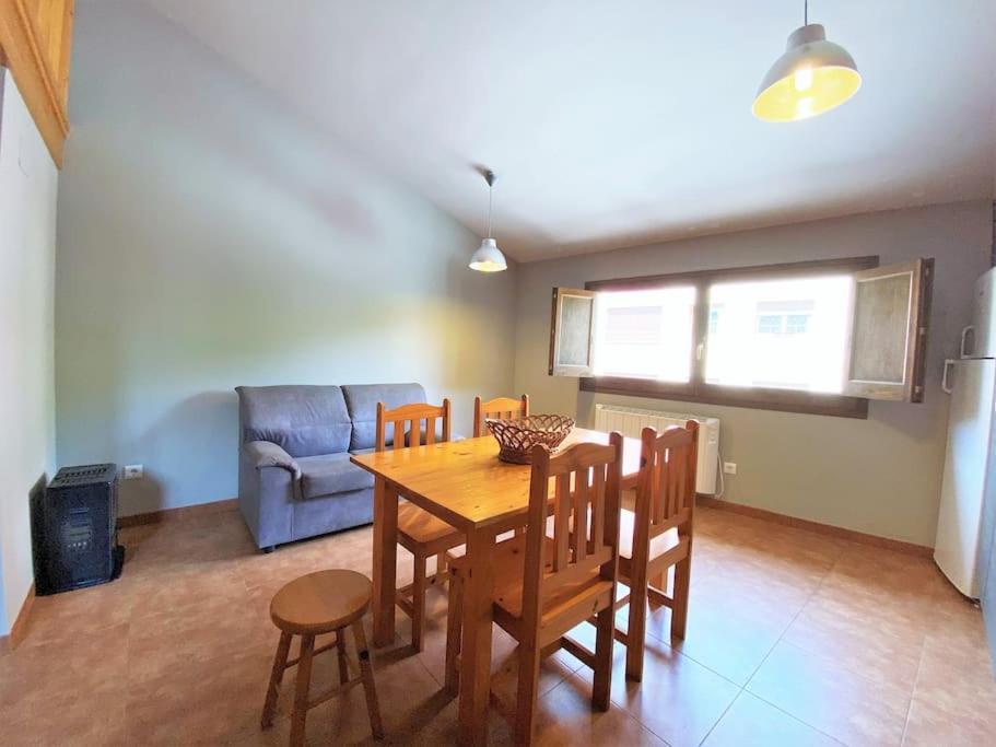 סן לורנצו דה מורוניס La Vall Apartaments Duplex מראה חיצוני תמונה